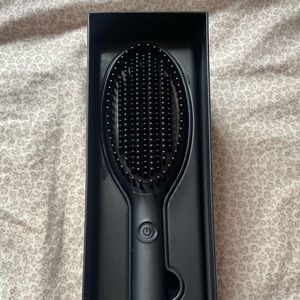 GHD GLIDE SMOOTHING HOT BRUSH